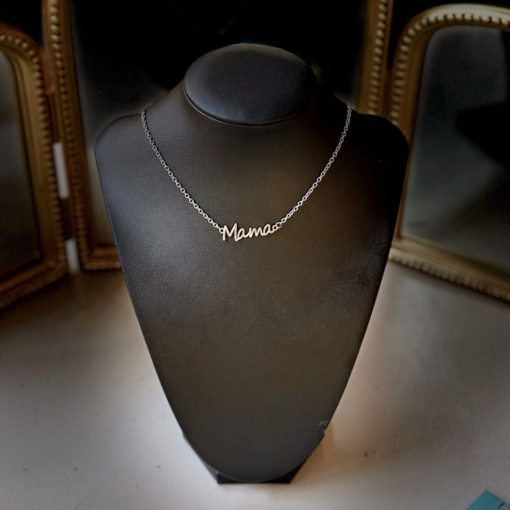 Mama Necklace 🥰 Mother’s Day gift !💝